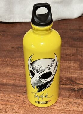 Sigg Tony Hawk Little Skater Water Bottle Yellow New Beverage Holder 18oz